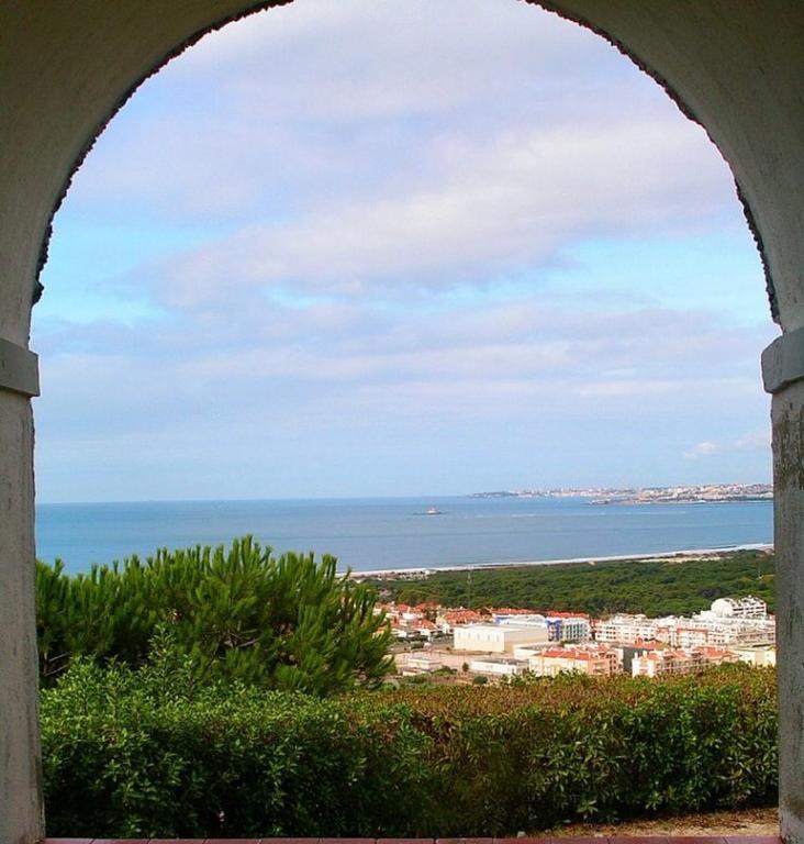 Apartment Joao De Barros Costa de Caparica Luaran gambar